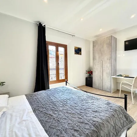 Apartment Alma - A Stone's Throw From Piazza Maggiore *